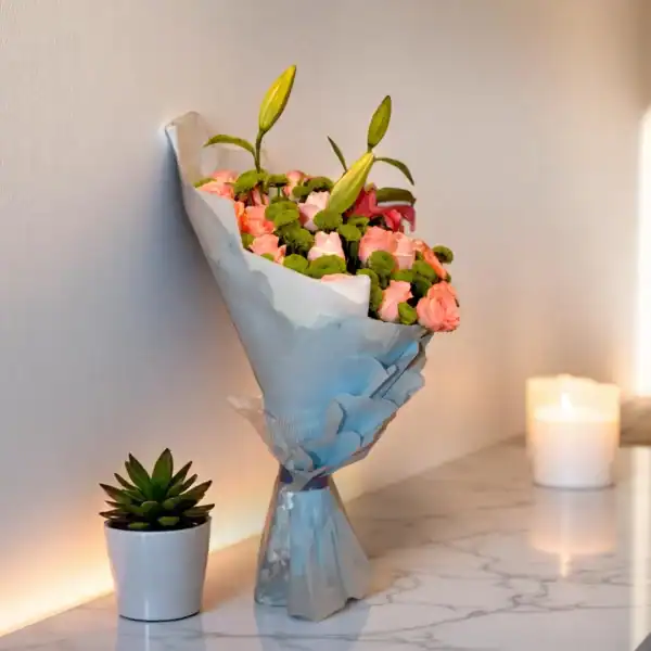 Premium Bouquet made with fresh flowers - 4