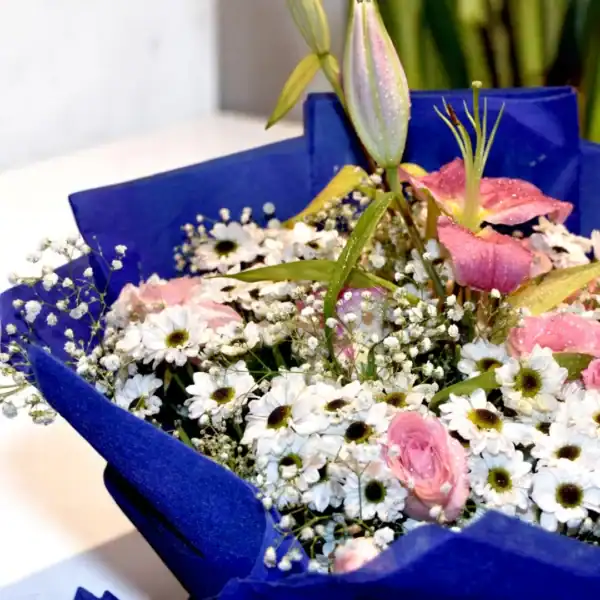 Beautiful flower bouquet - 3