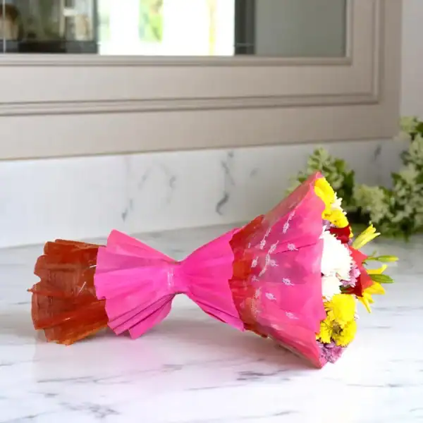 Chrysanthemum bouquet at best prices in Mumbai, Delhi, Hyderabad, Bangalore, and more