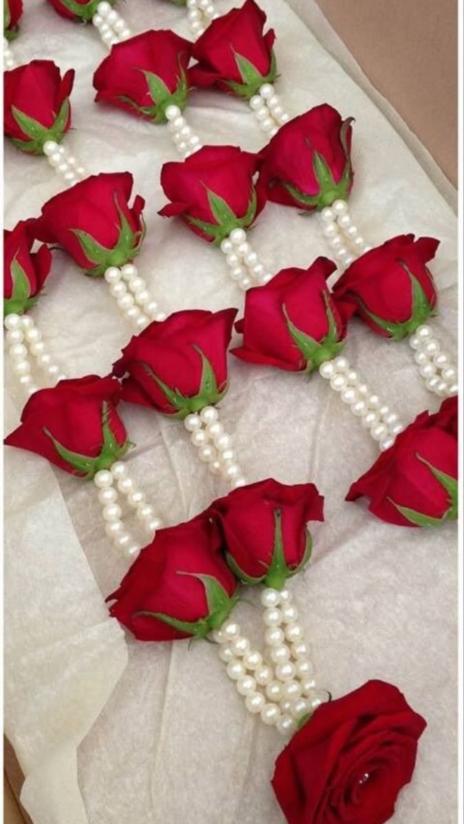 Flower Garlands made with red rose