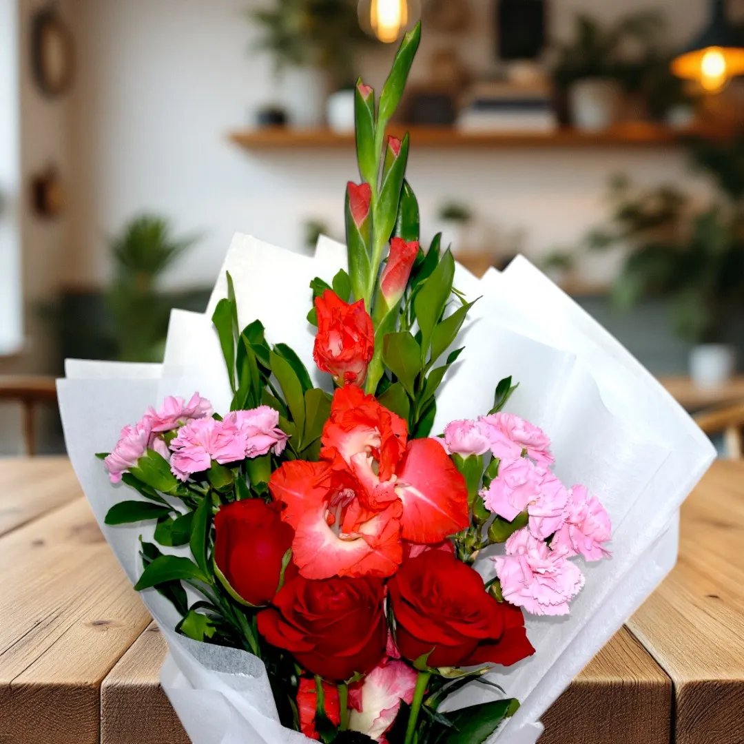 Beautiful mini flower bouquet - 2