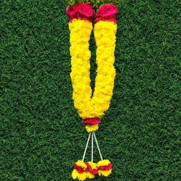 Large-size Chamanti Flower Garland - Image 5