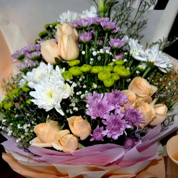 Premium Flower bouquet for your loved ones - 4