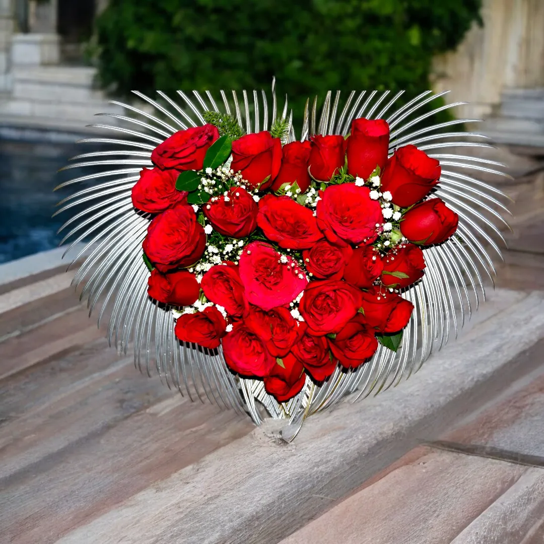 Romantic Red Rose heart shape basket - 3
