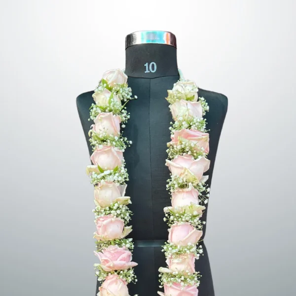 Pink rose and gypsy garland - pelli poola dandalu