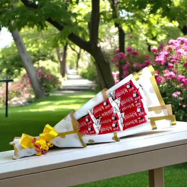 Buy Kisme Chocolate Bouquet at best prices online at best prices