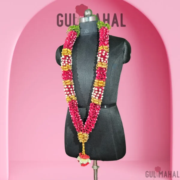 Beautiful rose petals garland for wedding-reception-engagement
