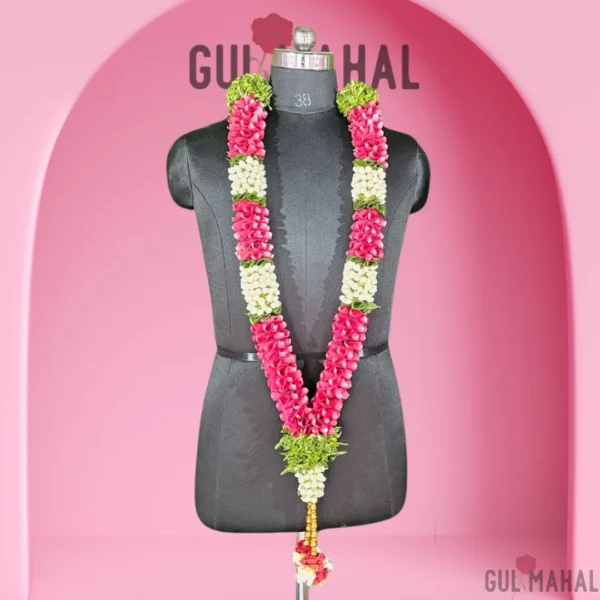 Elegant rose petals & jasmine garland