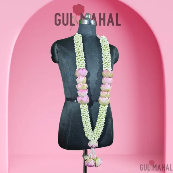 Lotus & Jamine Garland made with lotuses & jasmine made with fresh flowers