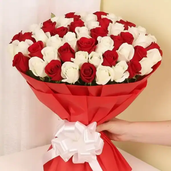 100 red & white roses bouquets. Order now for Christmas