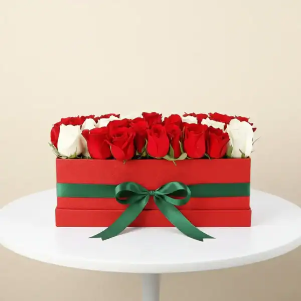 The beautiful Box with Red & White Roses