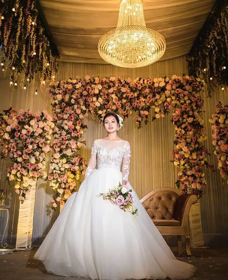 Roses being the sacred entity of Christian Naga Wedding 