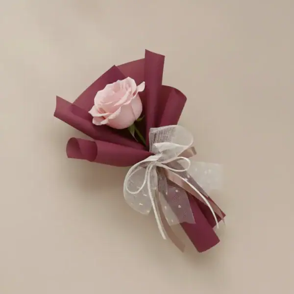 Beautiful Single Stem Pink Rose Bouquet