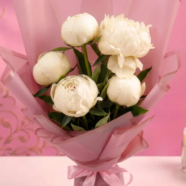 Luxurious White Peonies Bouquet - 5 Stems