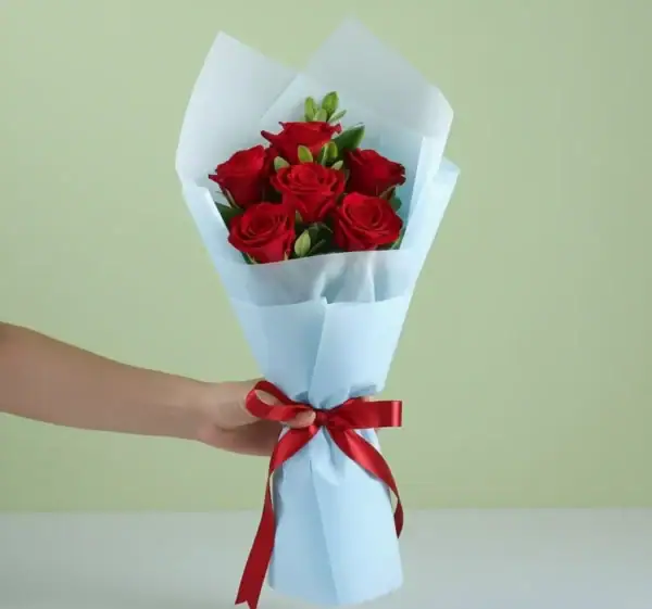 Red Rose Bouquet - 5 Stems